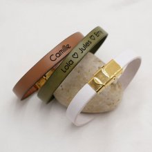 Leren armband vrouw gouden sluiting gepersonaliseerd door gravure 