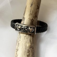 Bracelet homme cuir noir tressé décor 2 coeurs gravés