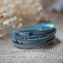 Dubbellaagse leren riem met een blauwgrijze schubbenprint en een leerkleur naar keuze 