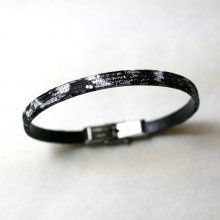 Damesarmband van fijn zwart leer met glittereffect