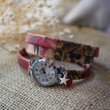 Gebloemd kurk armband horloge met rode parel bedel 
