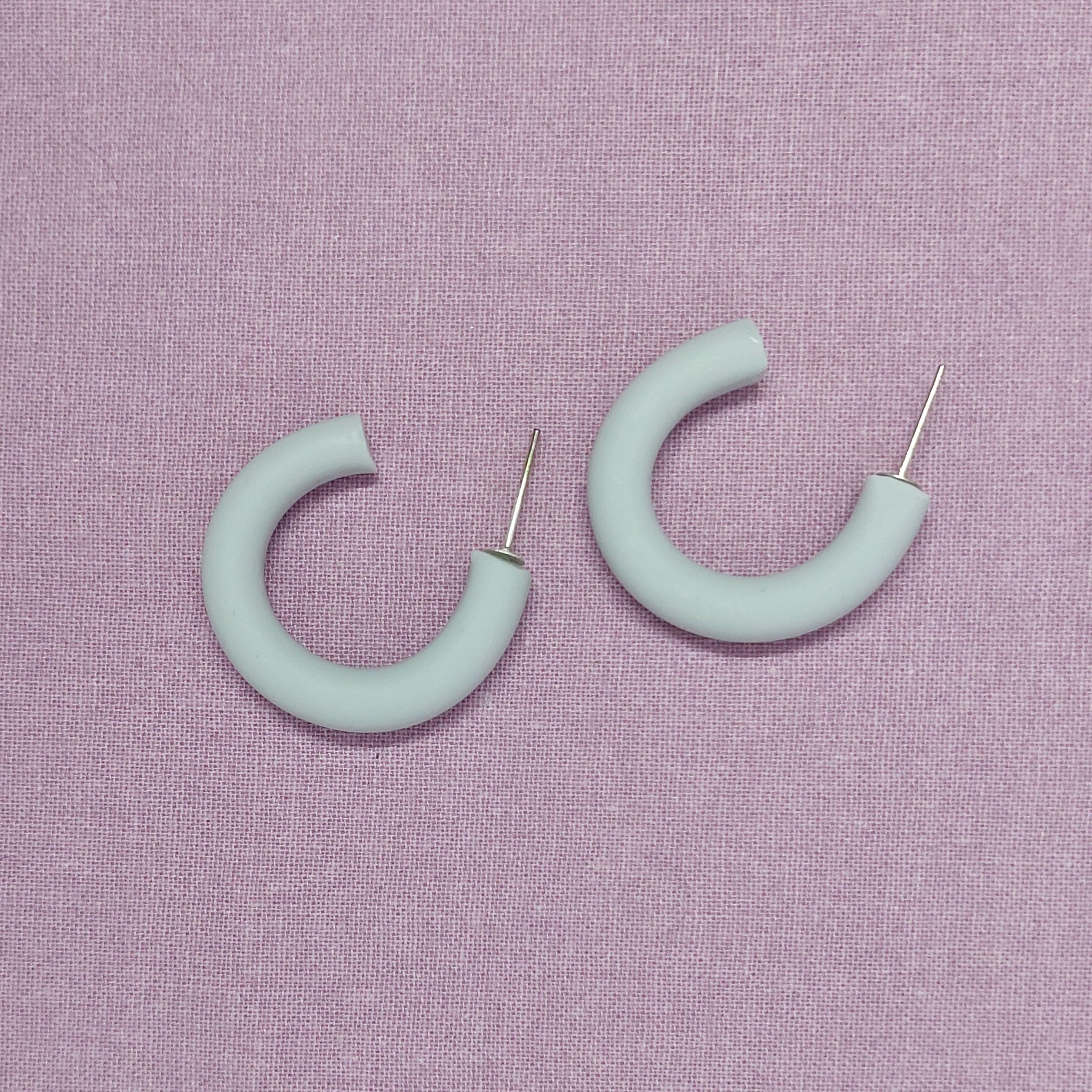 Cr&eacute;oles grises mat et unies