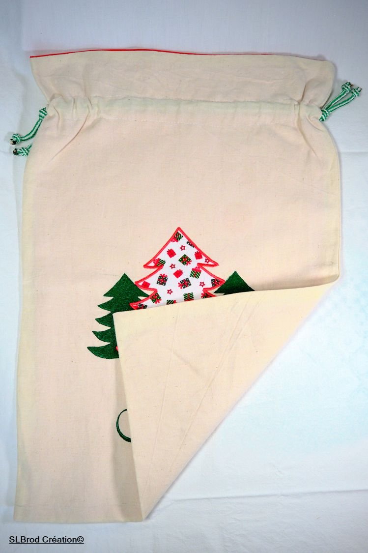 Grote kerstboom appliqué geschenken
