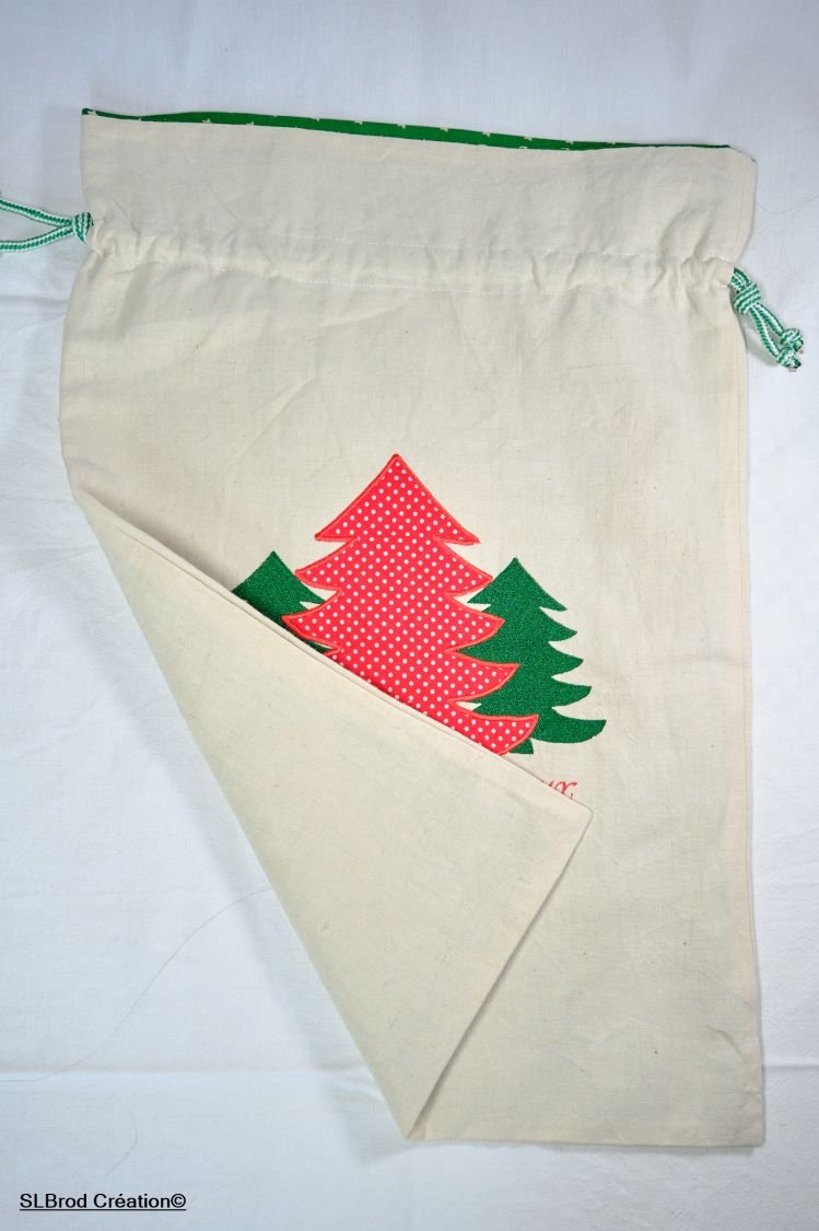 Kersttas groot formaat dennenboom rood appliqué