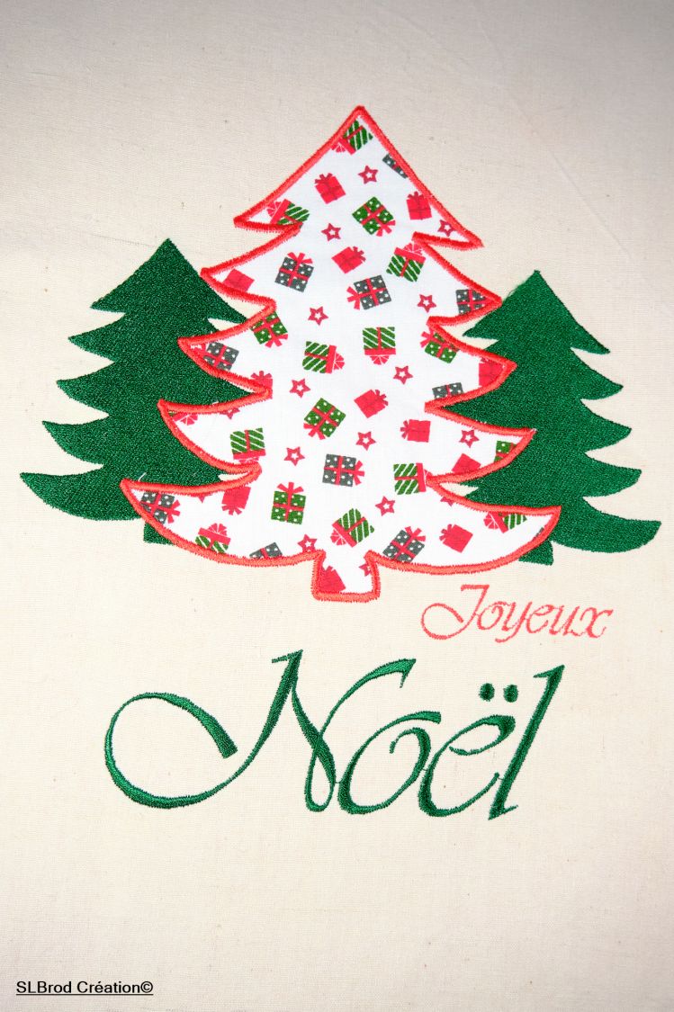 Grote kerstboom appliqué geschenken