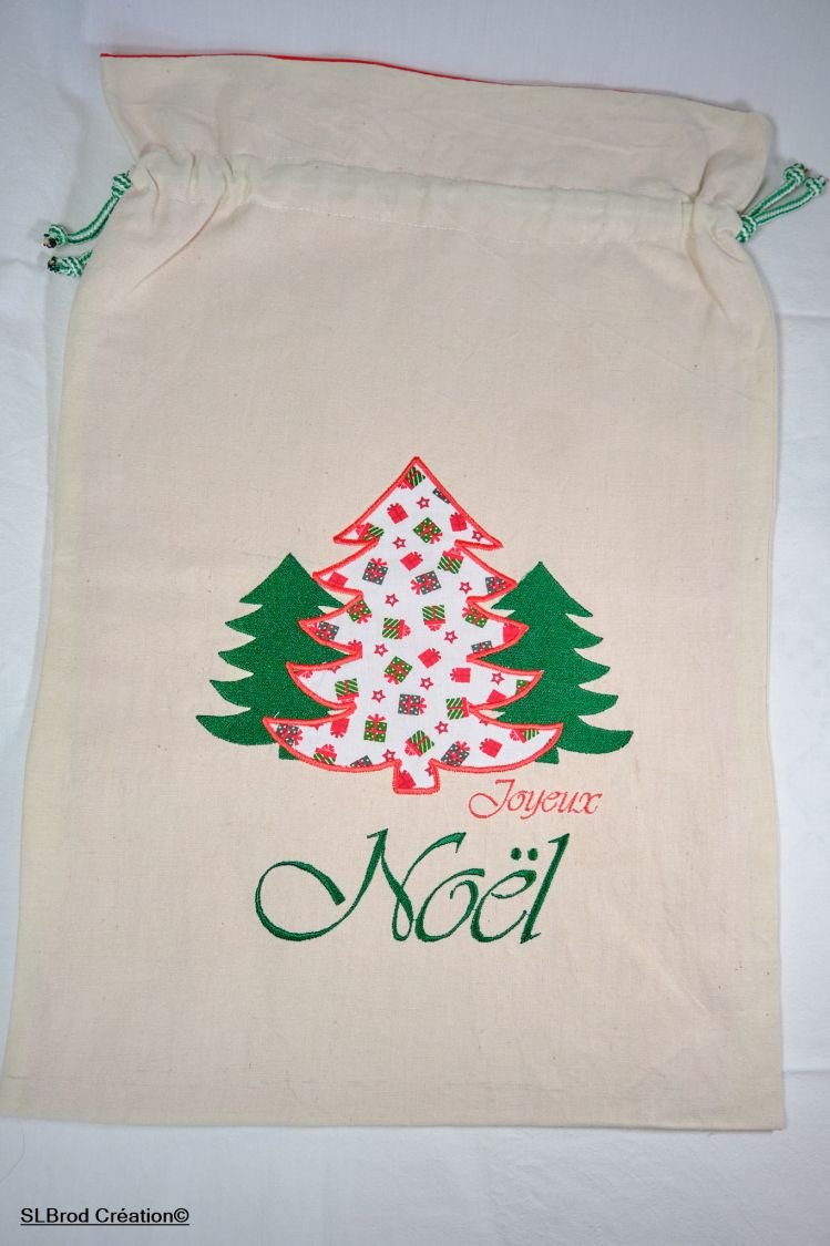 Grote kerstboom appliqué geschenken