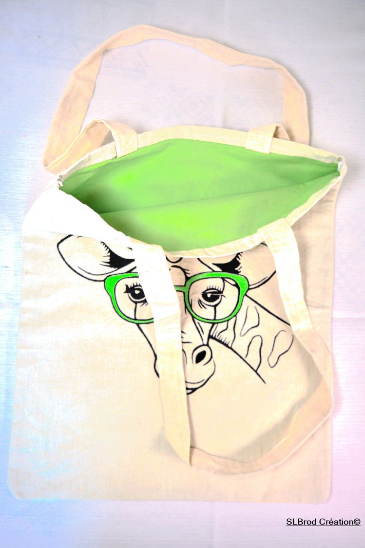 Geborduurde draagtas giraffe groene bril personaliseerbaar