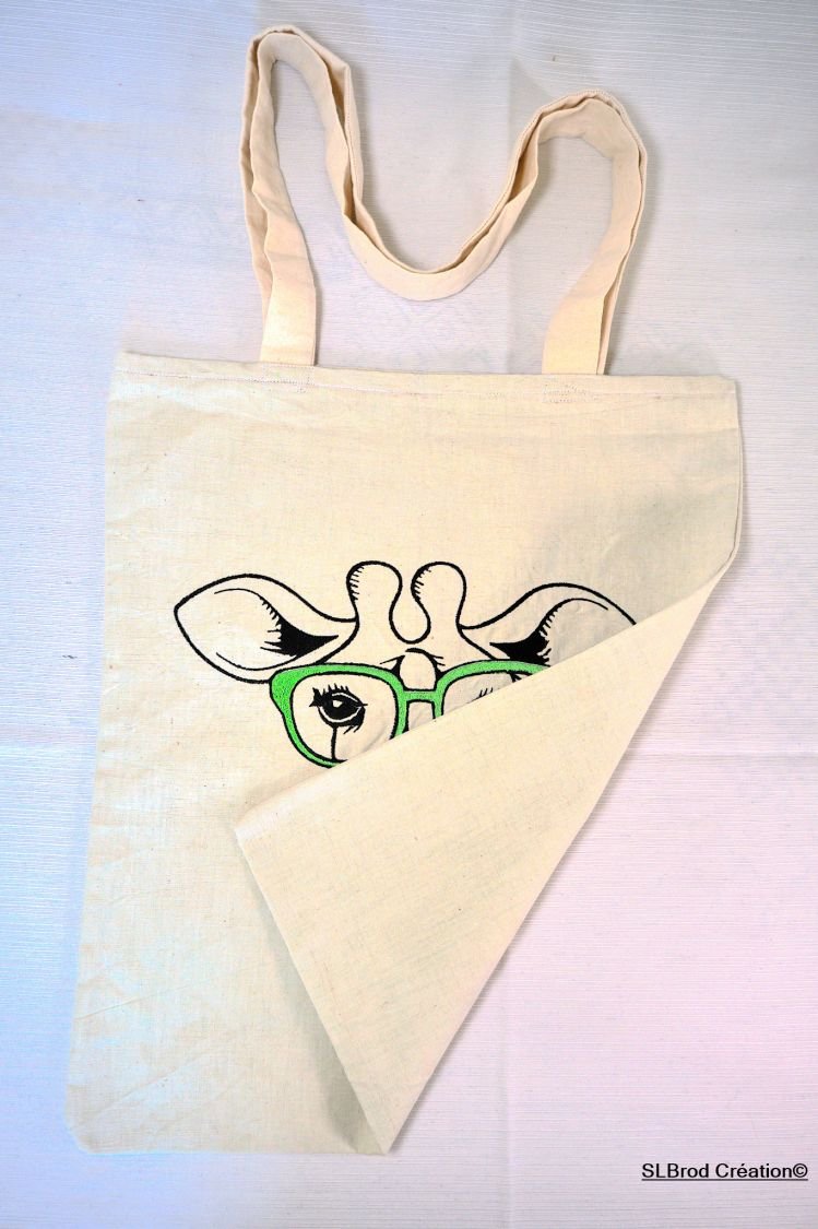 Geborduurde draagtas giraffe groene bril personaliseerbaar