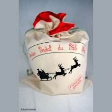 Grote kerstmuts slede van de kerstman